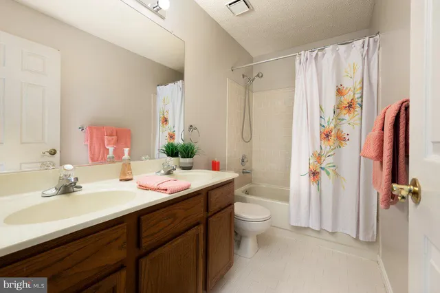 $675,000 | 26 Little River Road, Laurel, MD 20724