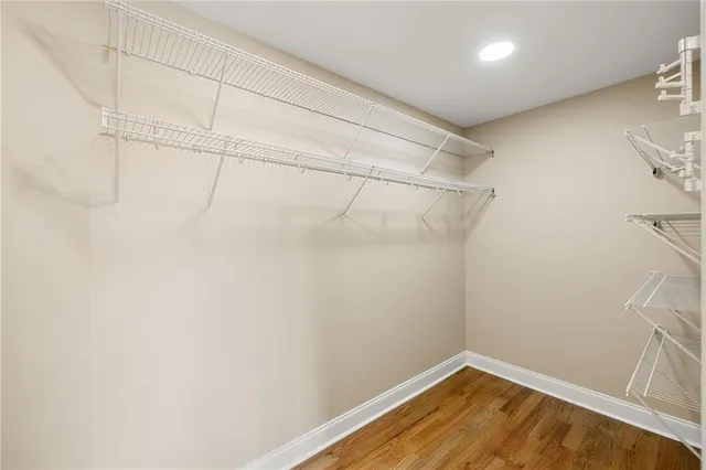 $775,000 | 120 Overlook Drive, Gainesville, GA 30506