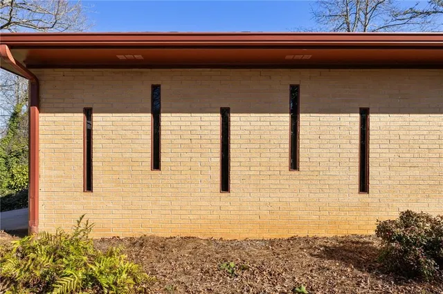 $775,000 | 120 Overlook Drive, Gainesville, GA 30506