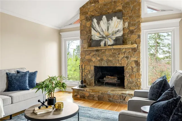 $775,000 | 120 Overlook Drive, Gainesville, GA 30506