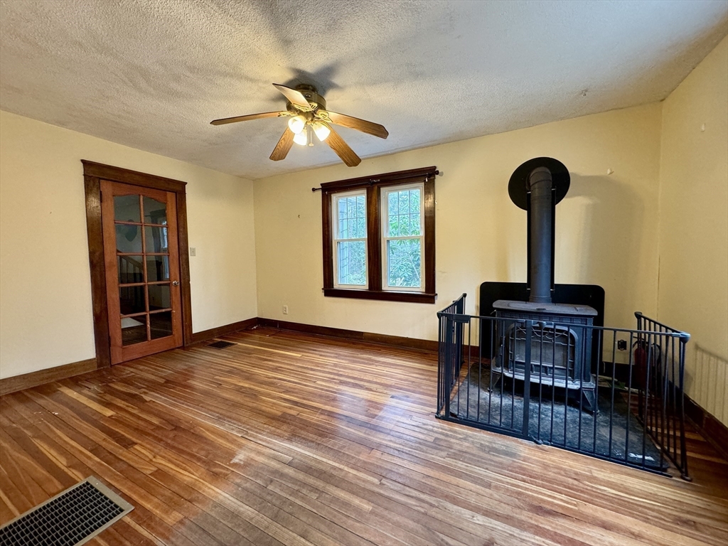 158 Log Plain Road Greenfield, MA 01301 - Photo 15 of 42 Gallery Image 15