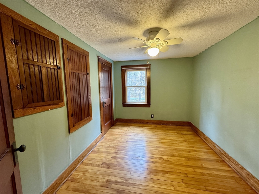 158 Log Plain Road Greenfield, MA 01301 - Photo 24 of 42 Gallery Image 24