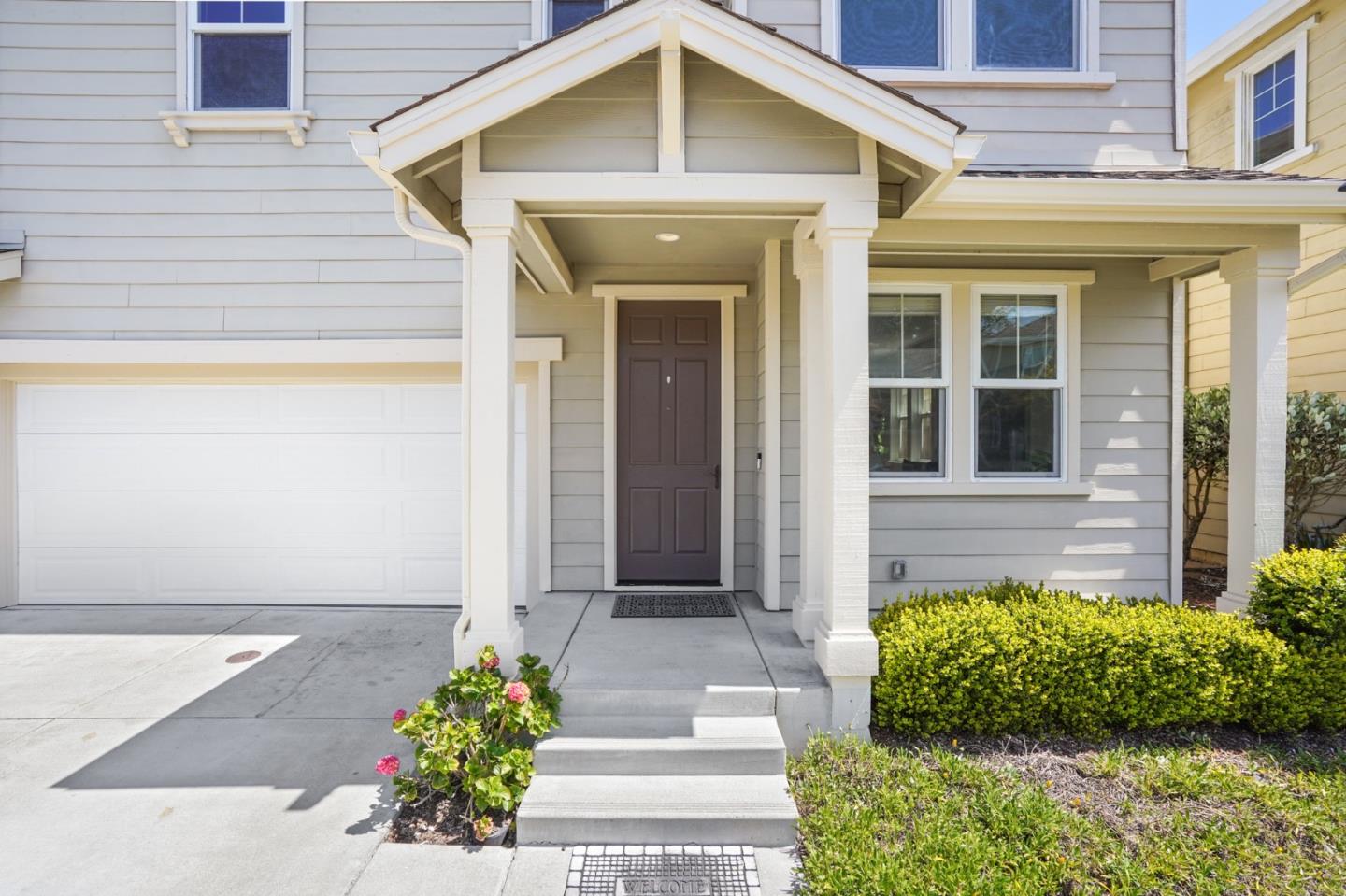 115 Cypress Street Pacifica, CA 94044 - Photo 48 of 59 a front view of a house