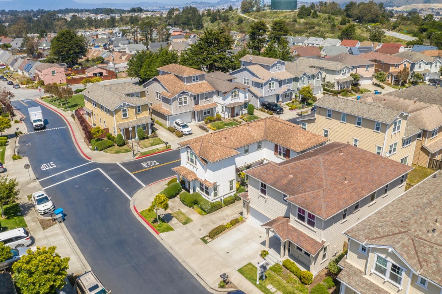 115 Cypress Street Pacifica, CA 94044 - Photo 51 of 59 an aerial view of residential houses with outdoor space