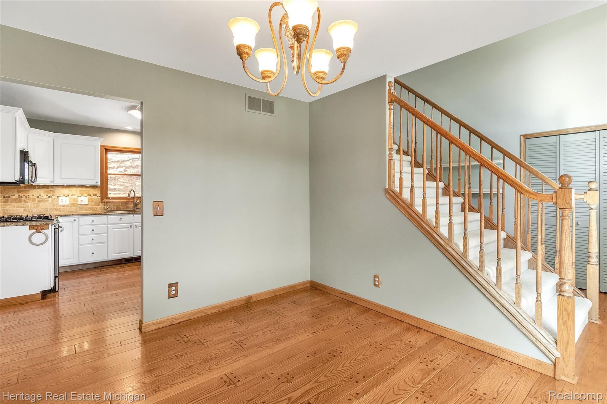 3800 Brighton Road Howell, MI 48843 - Photo 4 of 56 Formal dining room