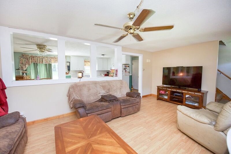 12 Upper Road Plaistow, NH 03865 - Photo 13 of 39 Gallery Image 13