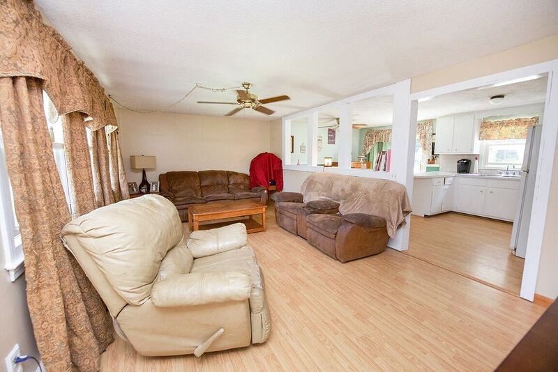 12 Upper Road Plaistow, NH 03865 - Photo 14 of 39 Gallery Image 14