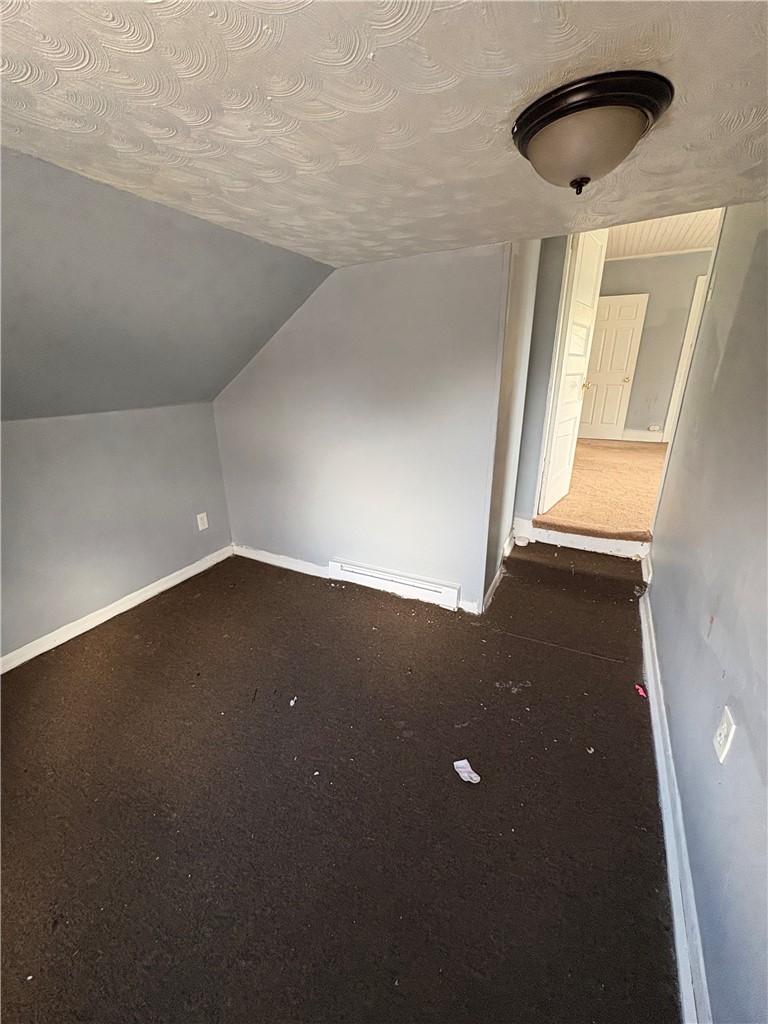 155 Fulton Avenue Rochester, NY 14613 - Photo 15 of 25