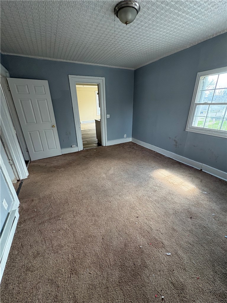 155 Fulton Avenue Rochester, NY 14613 - Photo 9 of 25