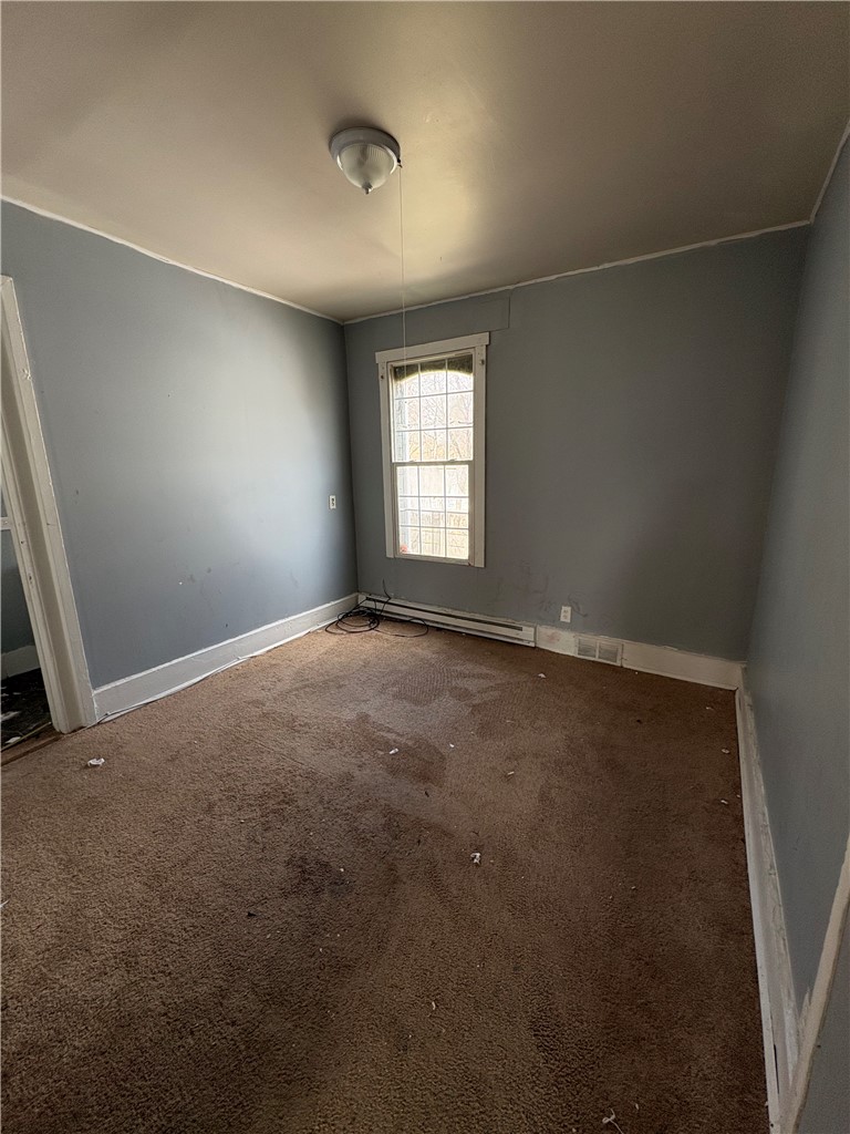 155 Fulton Avenue Rochester, NY 14613 - Photo 10 of 25