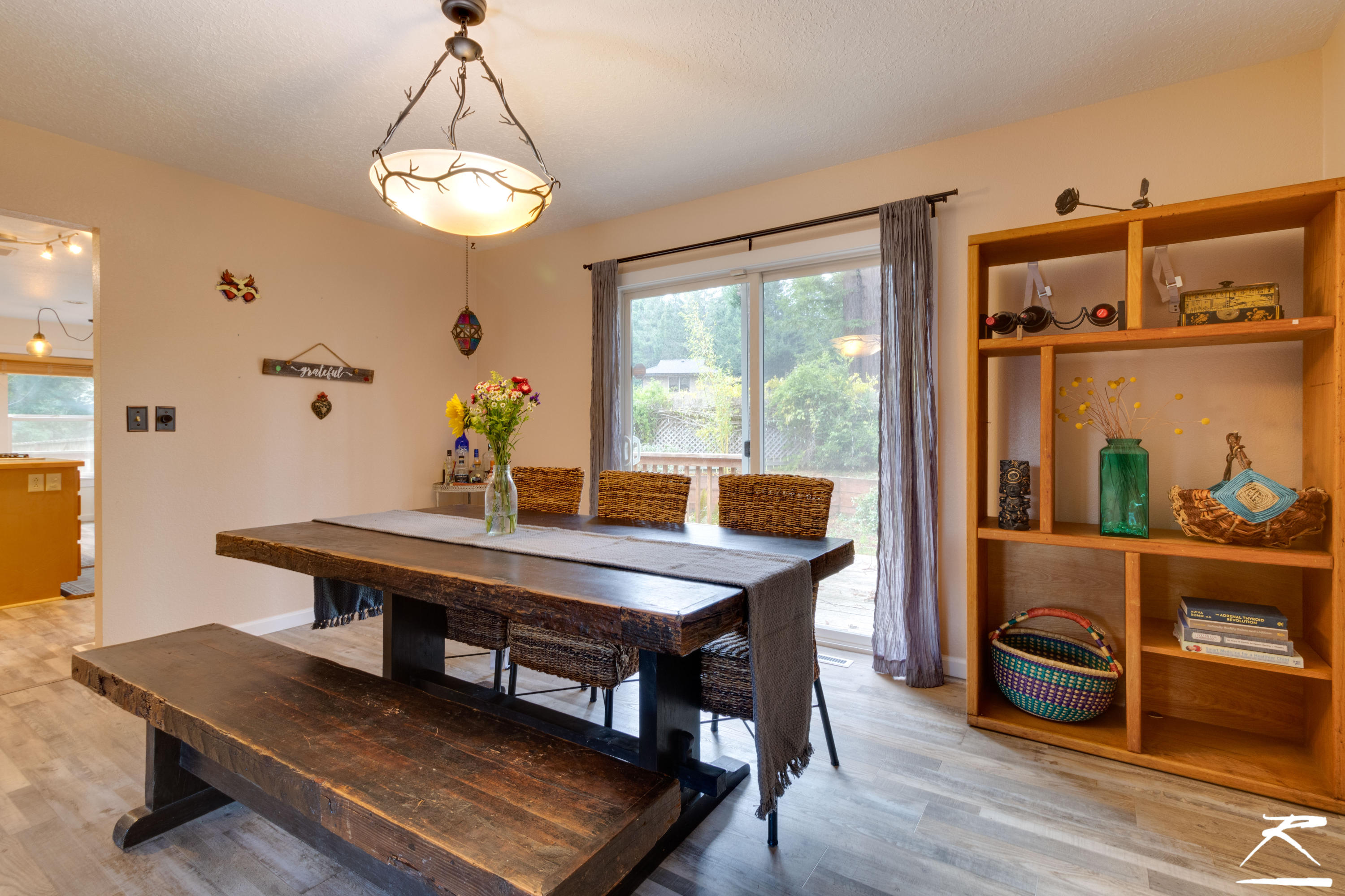 4380 Mitchell Road Eureka, CA 95503 - Photo 4 of 45 4380-Michell-Road-Eureka-CA-19
