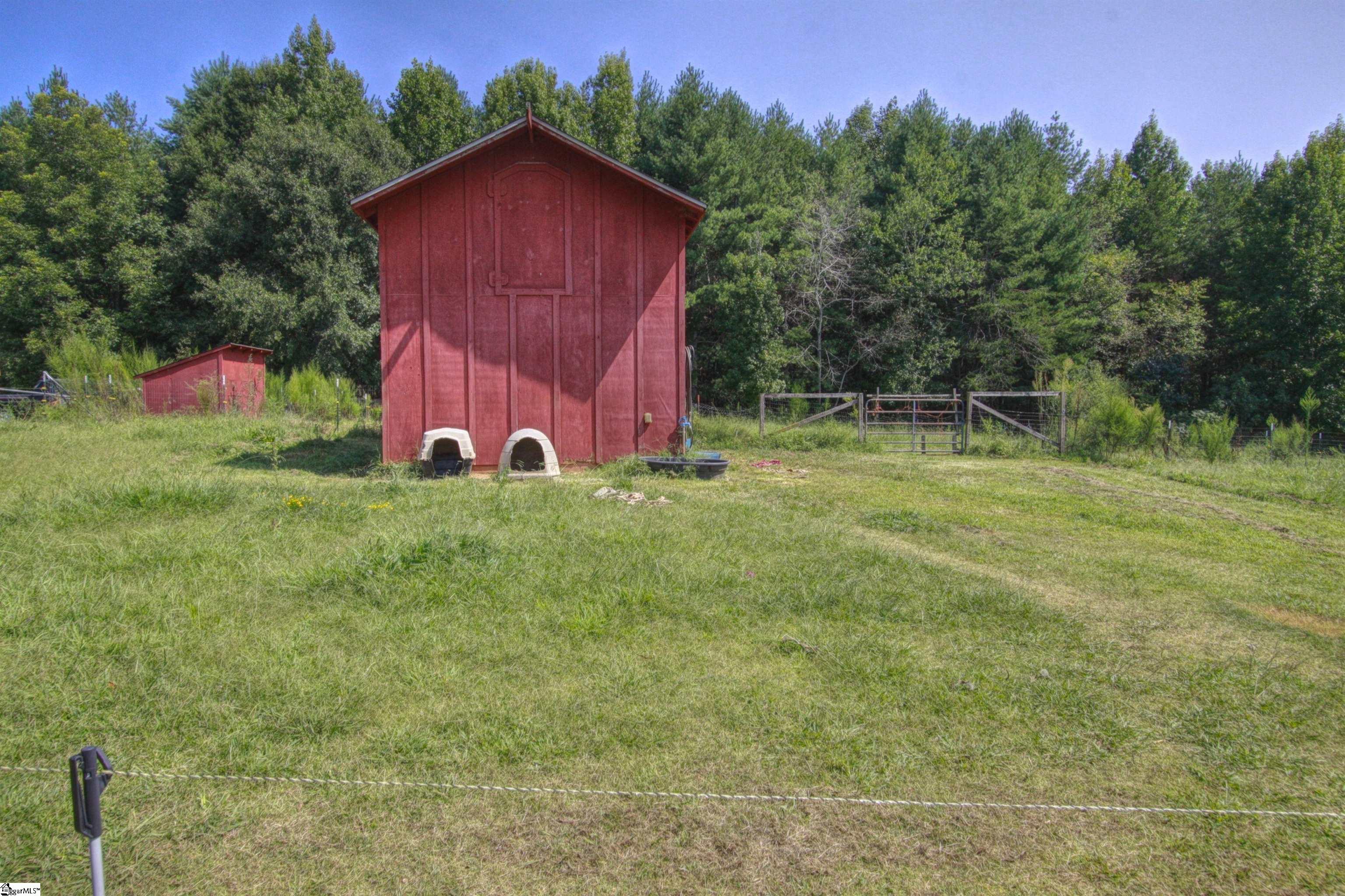 409 Monroe Bruce Farm Road Campobello, SC 29322 - Photo 7 of 13