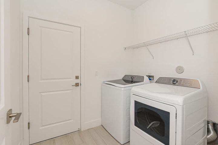 10307 Dreamweaver Road Port St. Lucie, FL 34987 - Photo 41 of 55 Laundry