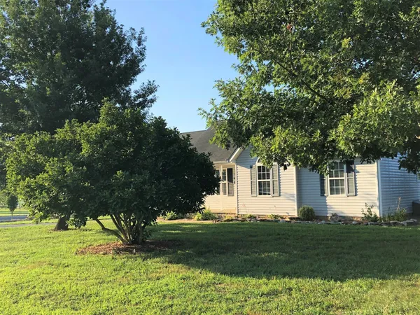 $2,050 | 148 Copperridge Trail, Rockvale, TN 37153