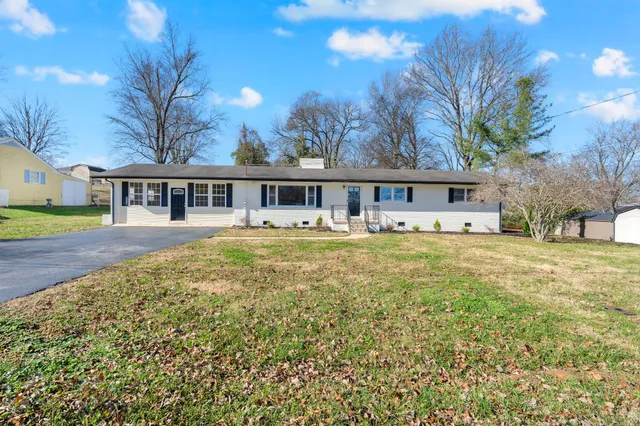 $339,000 | 1604 Valley Road, Shelbyville, TN 37160