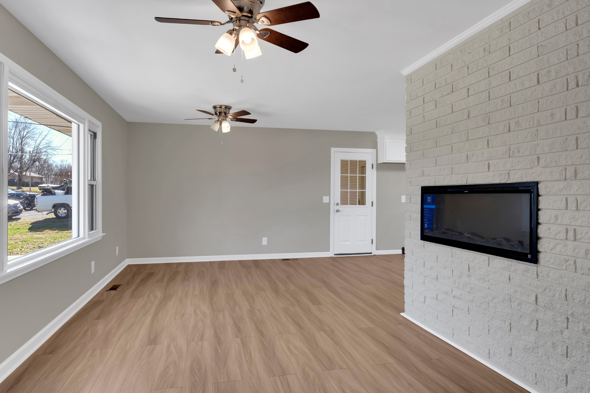 1604 Valley Road Shelbyville, TN 37160 - Photo 17 of 41