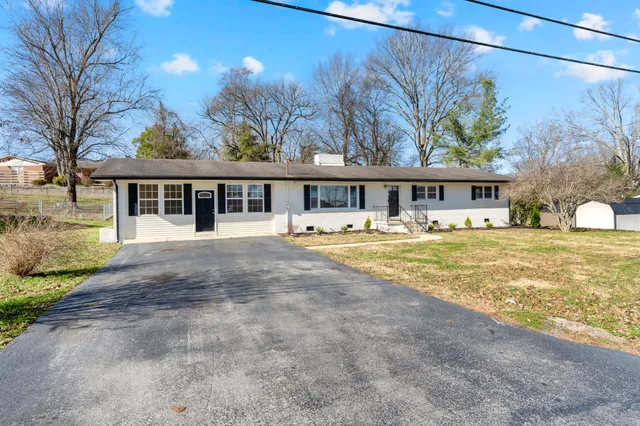 $339,000 | 1604 Valley Road, Shelbyville, TN 37160