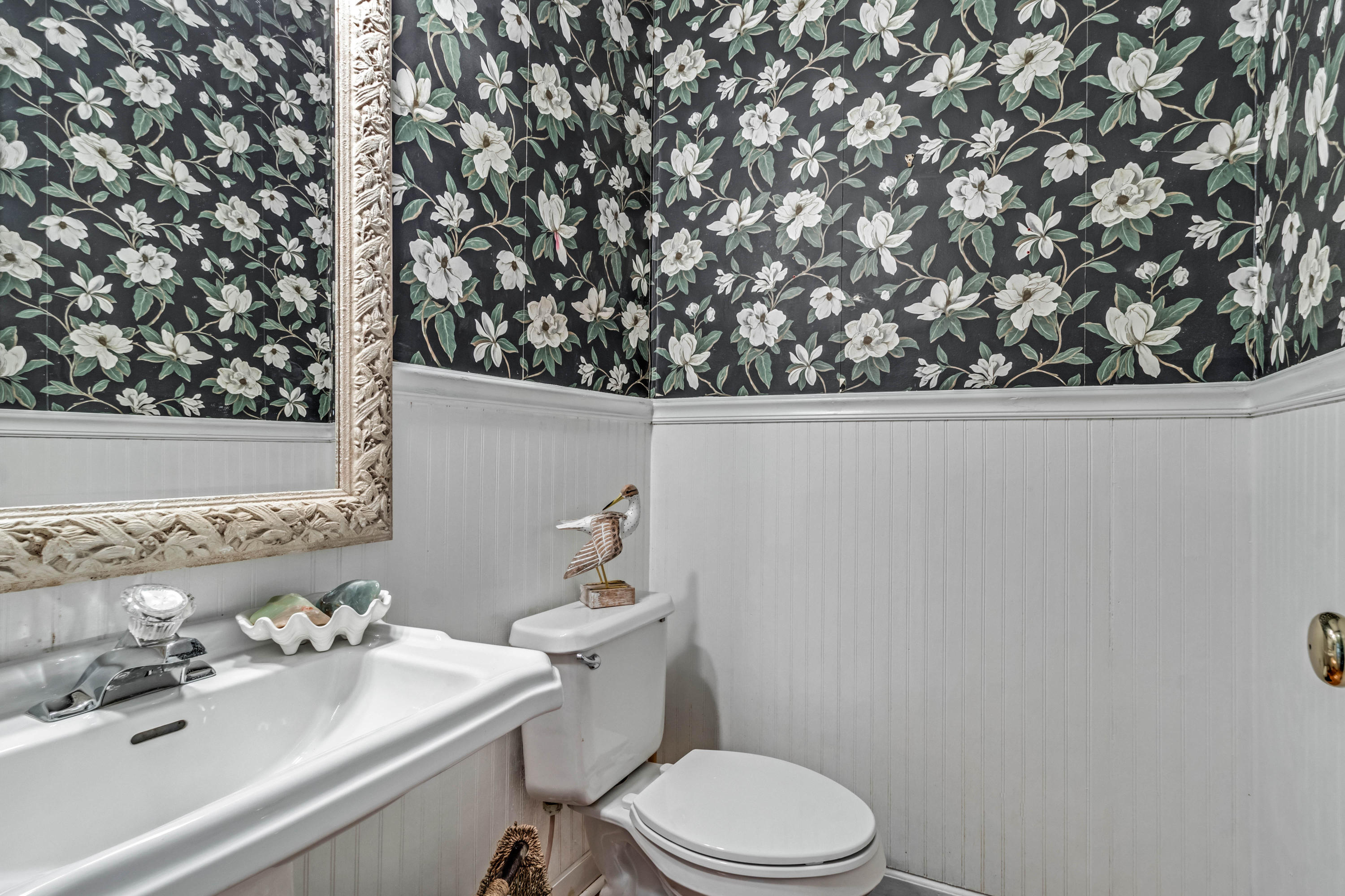 1397 Royston Road Mount Pleasant, SC 29464 - Photo 26 of 58 Powder Room