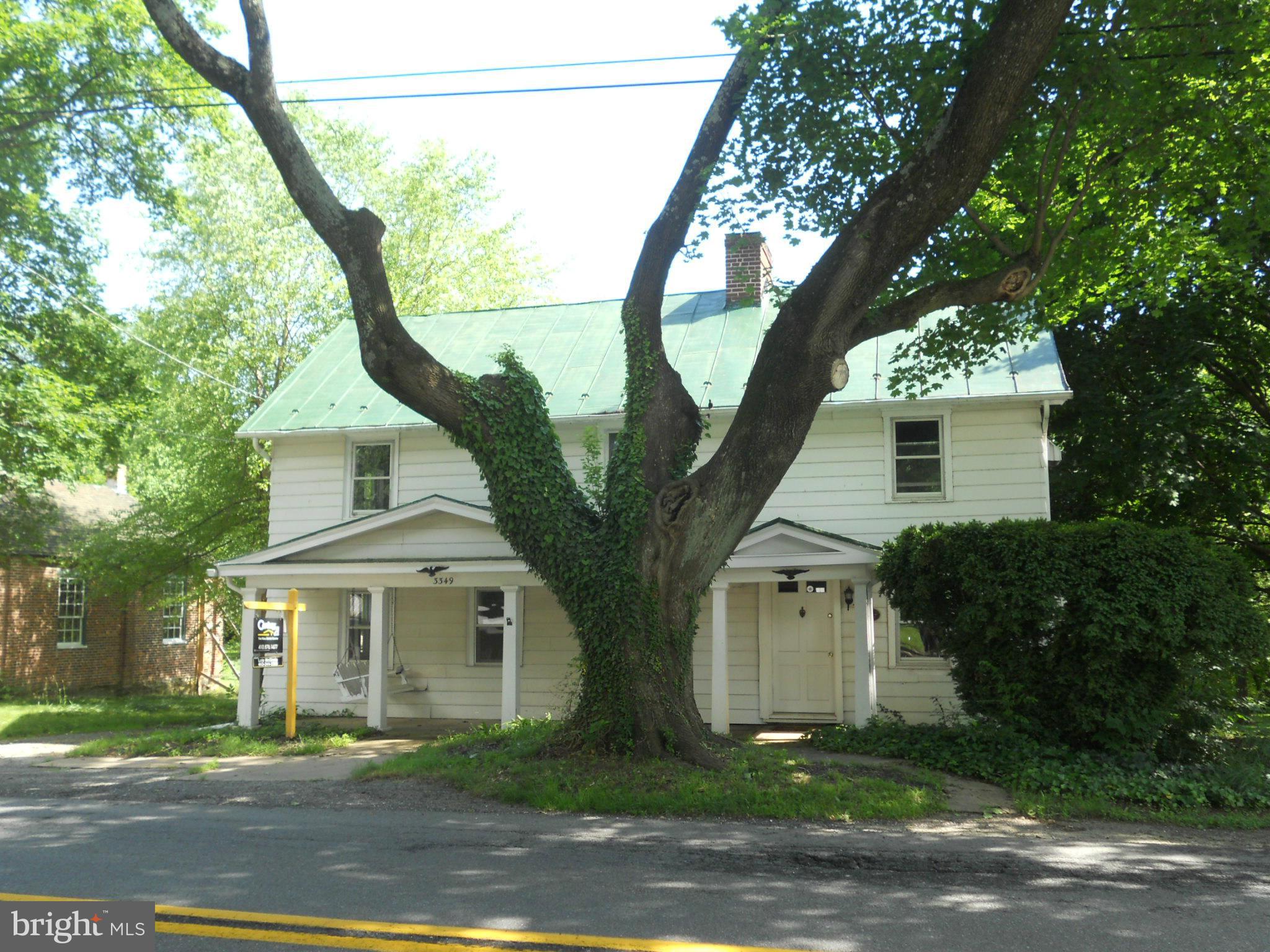 Exterior (Front)