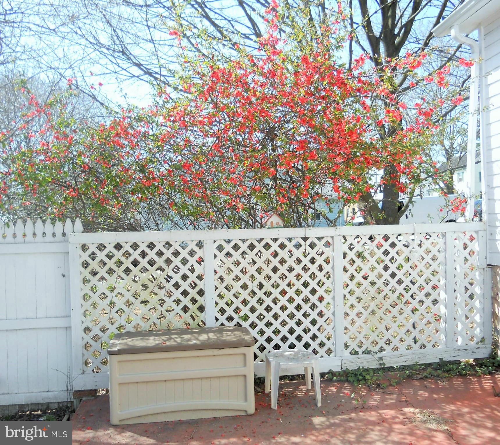 3349 Uniontown Road Westminster, MD 21158 - Photo 20 of 25 Patio, landscaping