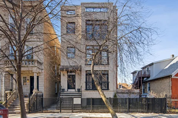 $522,000 | 1020 North Mozart Street, Unit 2, Chicago, IL 60622
