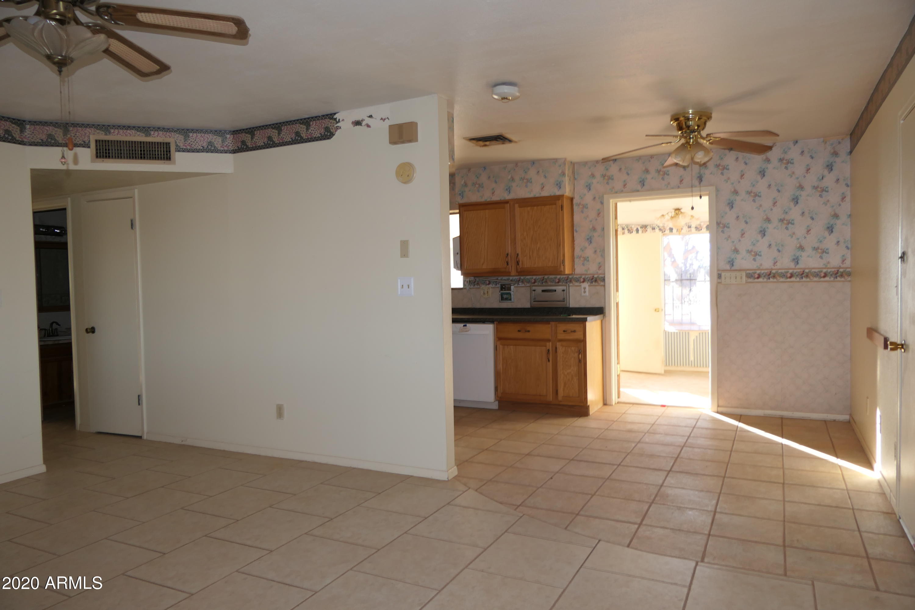 4126 North Plantation Road Douglas, AZ 85607 - Photo 9 of 17 4126 N Plantation RD