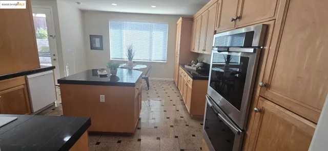 $745,000 | 3210 Bear Ridge Way, Antioch, CA 94531