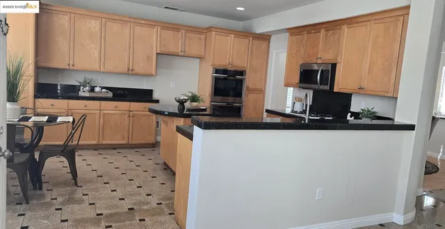 $745,000 | 3210 Bear Ridge Way, Antioch, CA 94531