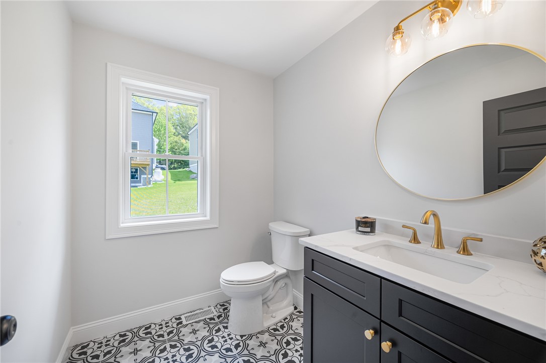 212 St Louis Avenue Woonsocket, RI 02895 - Photo 15 of 38 1/2 Bath