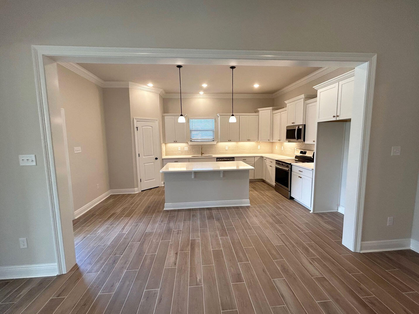189 Lumen Loop Freeport, FL 32439 - Photo 7 of 21 Picture101 copy