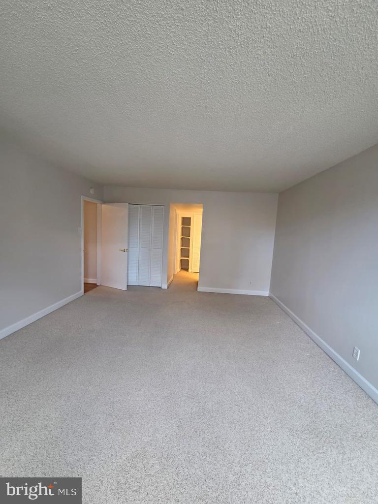 3800 Fairfax Drive, Unit 104 Arlington, VA 22203 - Photo 6 of 14 3 large Bedrooms