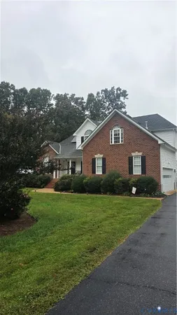 $550,000 | 11813 Longfellow Drive, Midlothian, VA 23112