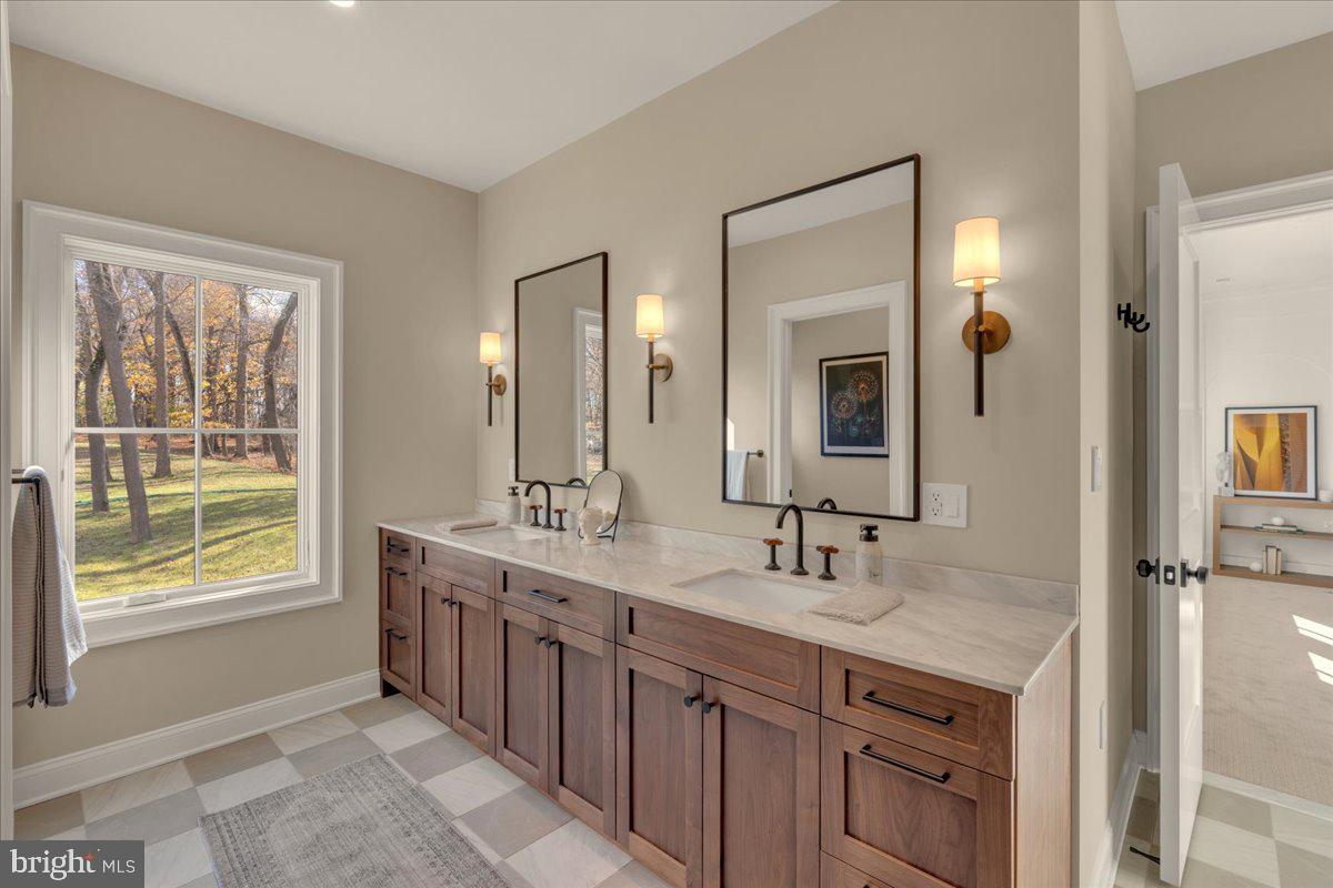 385 Port Royal Avenue Philadelphia, PA 19128 - Photo 32 of 46 Gallery Image 32