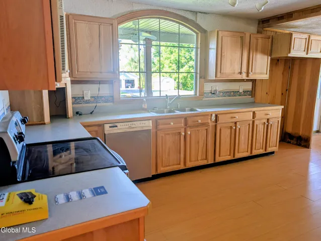 $260,000 | 174 Bentley Road, Kingsbury, NY 12839