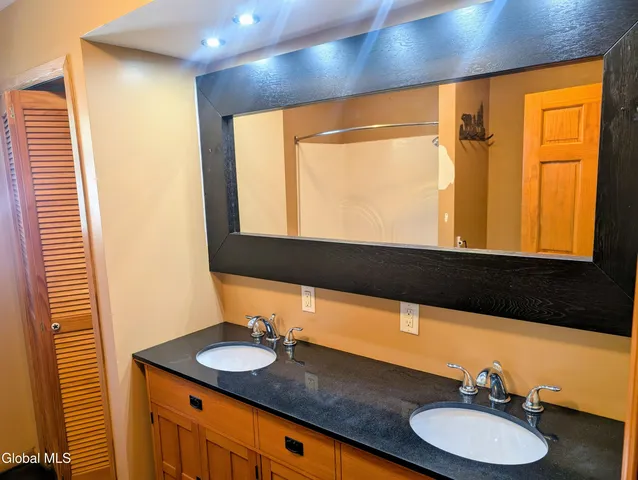 $260,000 | 174 Bentley Road, Kingsbury, NY 12839