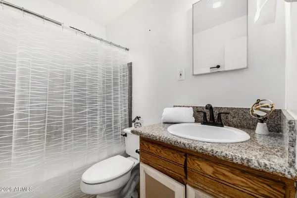 $1,900 | 3945 West Orange Drive, Phoenix, AZ 85019