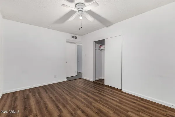 $1,900 | 3945 West Orange Drive, Phoenix, AZ 85019