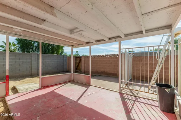 $1,900 | 3945 West Orange Drive, Phoenix, AZ 85019