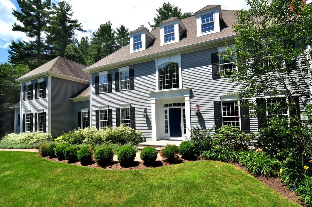 11 Brook Ridge Simsbury, CT 06092 - Photo 1 of 1