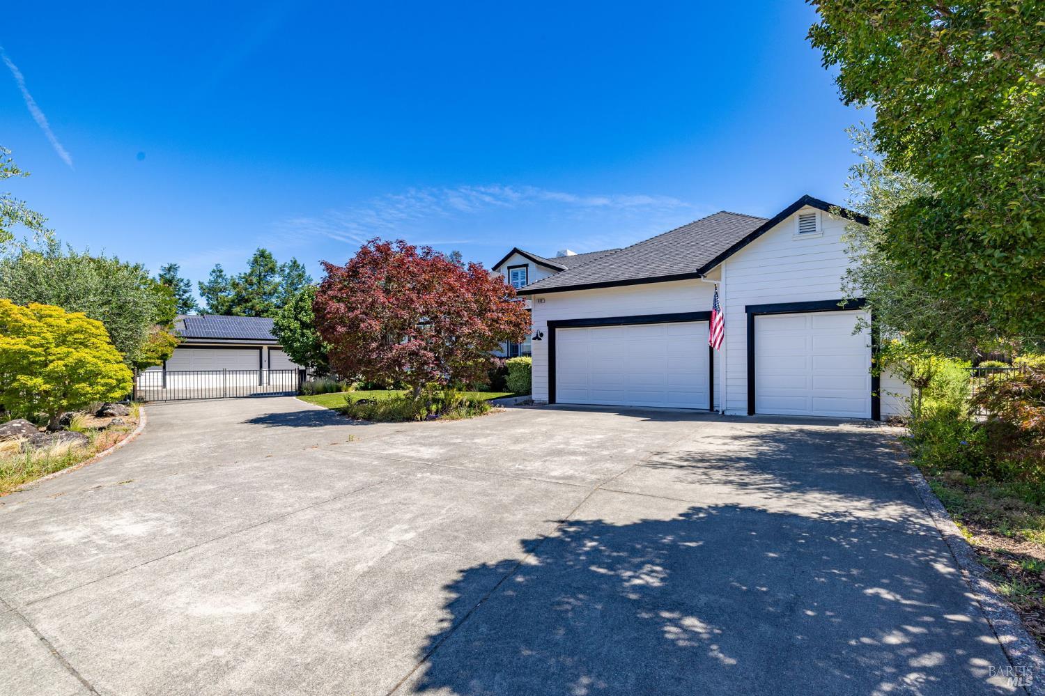612 Benjamins Court Santa Rosa, CA 95409 - Photo 3 of 79