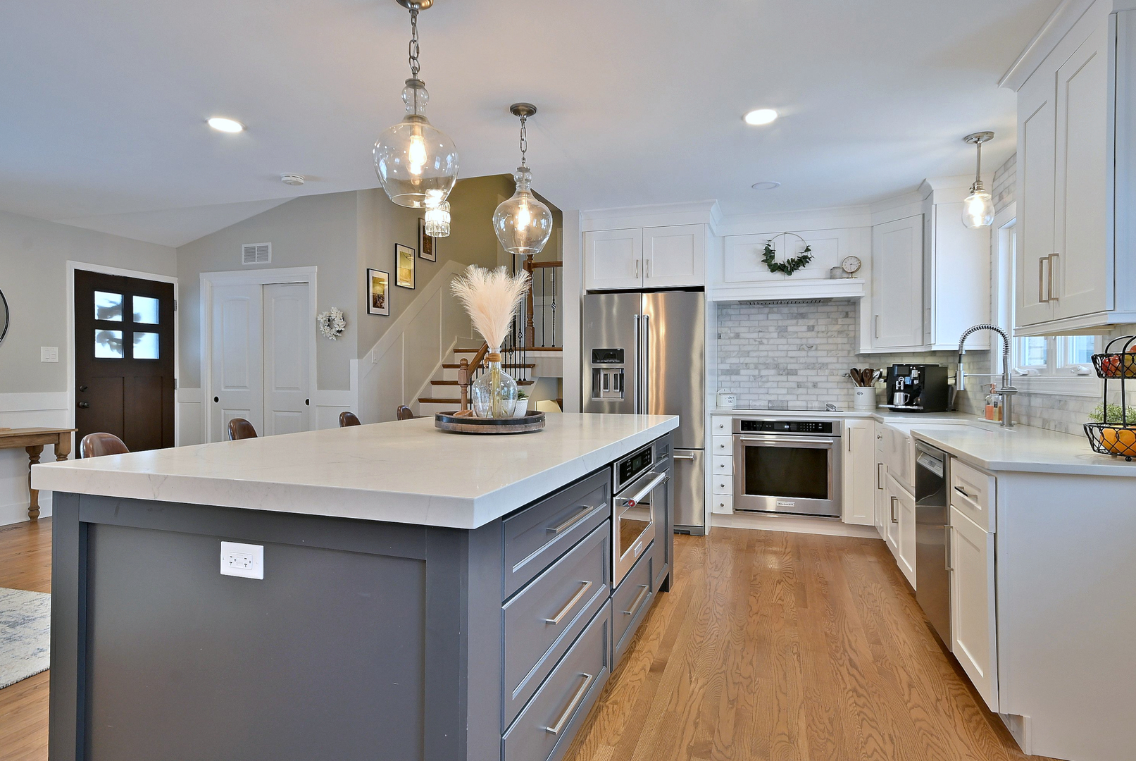 366 Marion Street Elmhurst, IL 60126 - Photo 11 of 41 a kitchen with kitchen island a sink counter top space and appliances