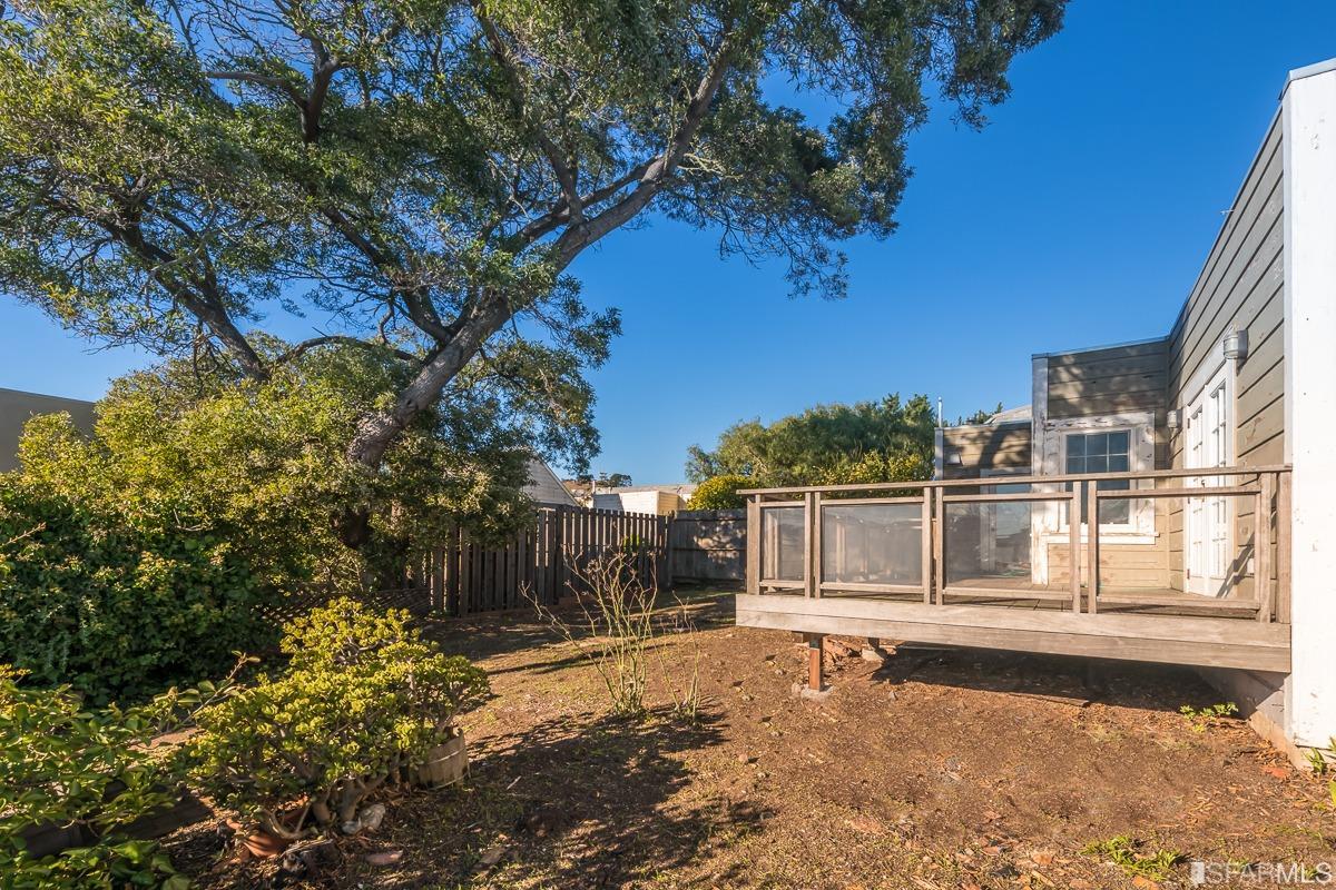 90 Bronte Street San Francisco, CA 94110 - Photo 13 of 18