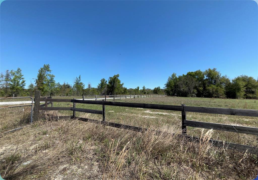 9844 Poe Street Leesburg, FL 34788 - Photo 14 of 32