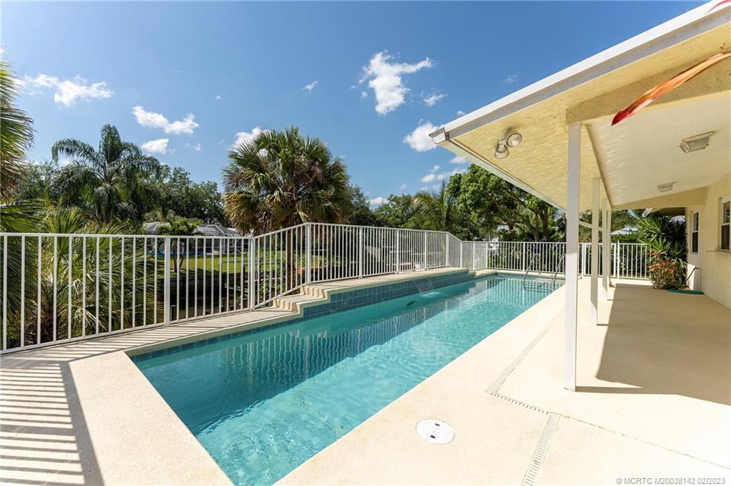 370 Southwest Harbor Street Stuart, FL 34997 - Photo 27 of 36 Gallery Image 27