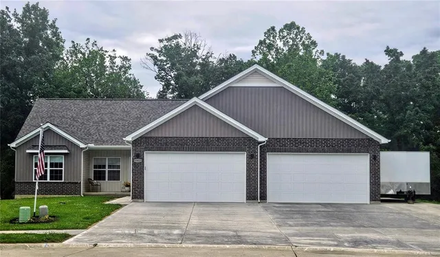 $387,900 | 10722 Trenton Lane, Unit TBB, Foristell, MO 63348