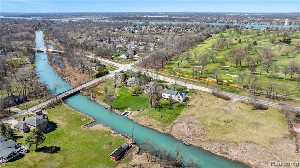 23035 Meridian Road Grosse Ile, MI 48138 - Photo 47 of 52