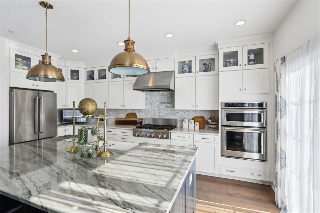 7 Hummingbird Way, Unit 150 Methuen, MA 01844 - Photo 5 of 41