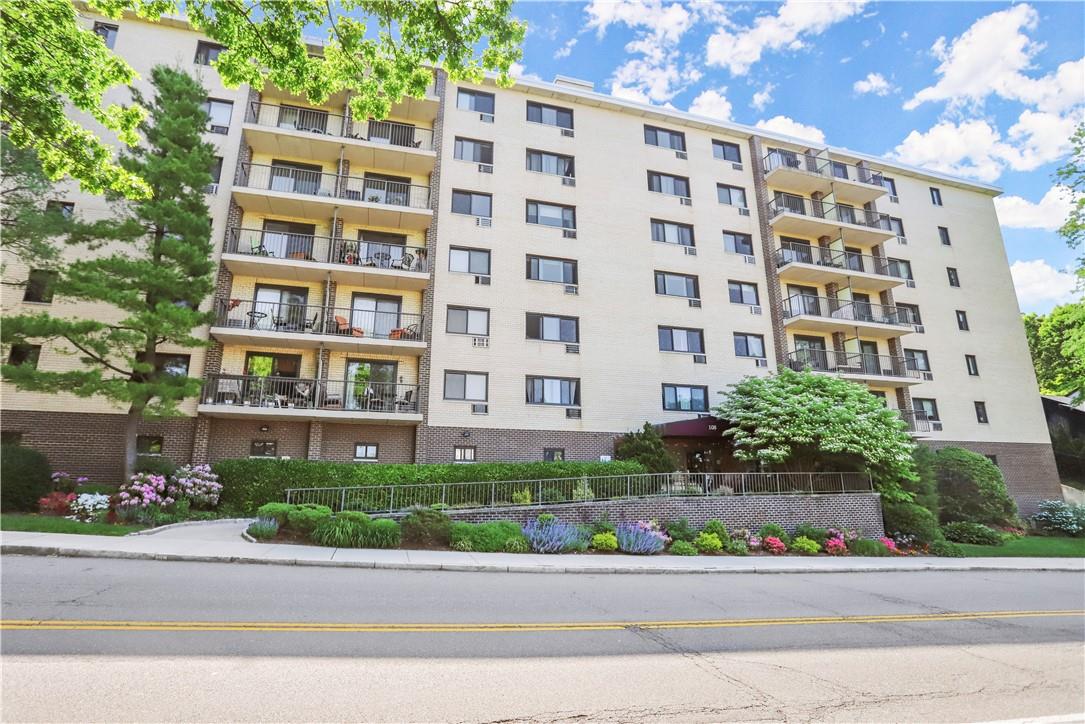 Attractive well maintained building in a single family home area