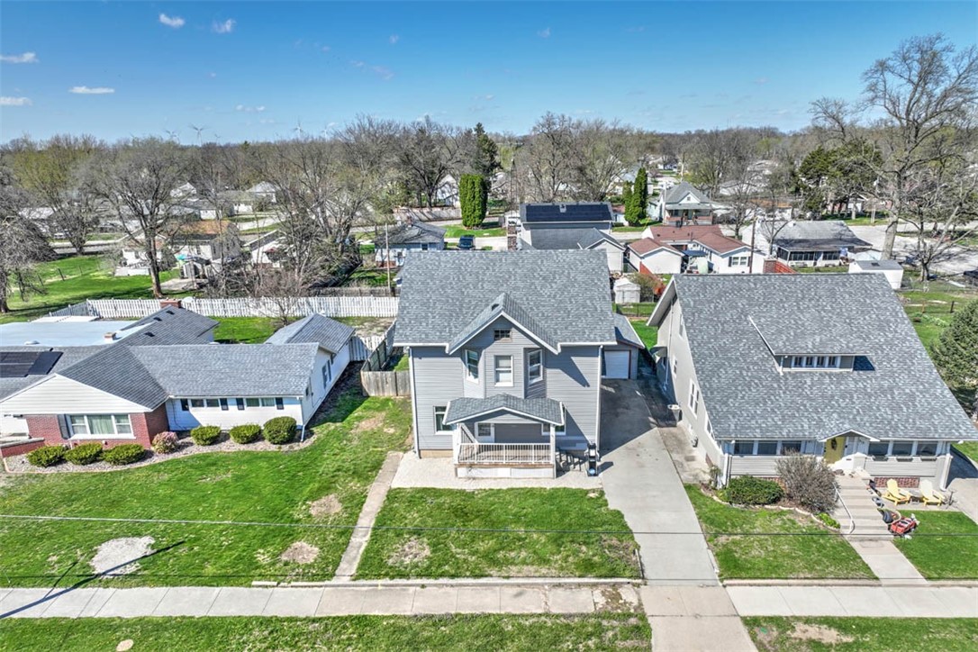 715 West Main Street Clinton, IL 61727 - Photo 2 of 35