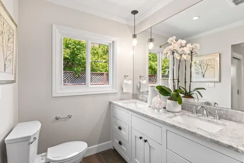 $2,195,000 | 1120 Dufferin Avenue, Burlingame, CA 94010